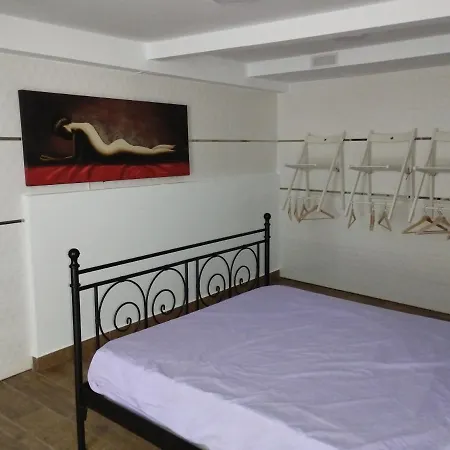 Apartament Palmeras *